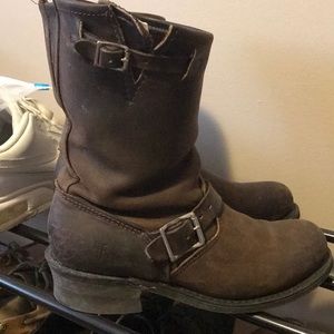 Frye Engineer 8r boots